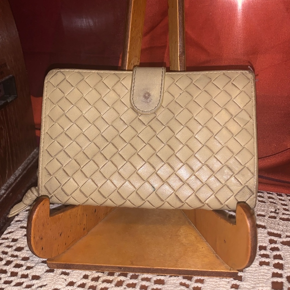 Bottega Veneta wallet